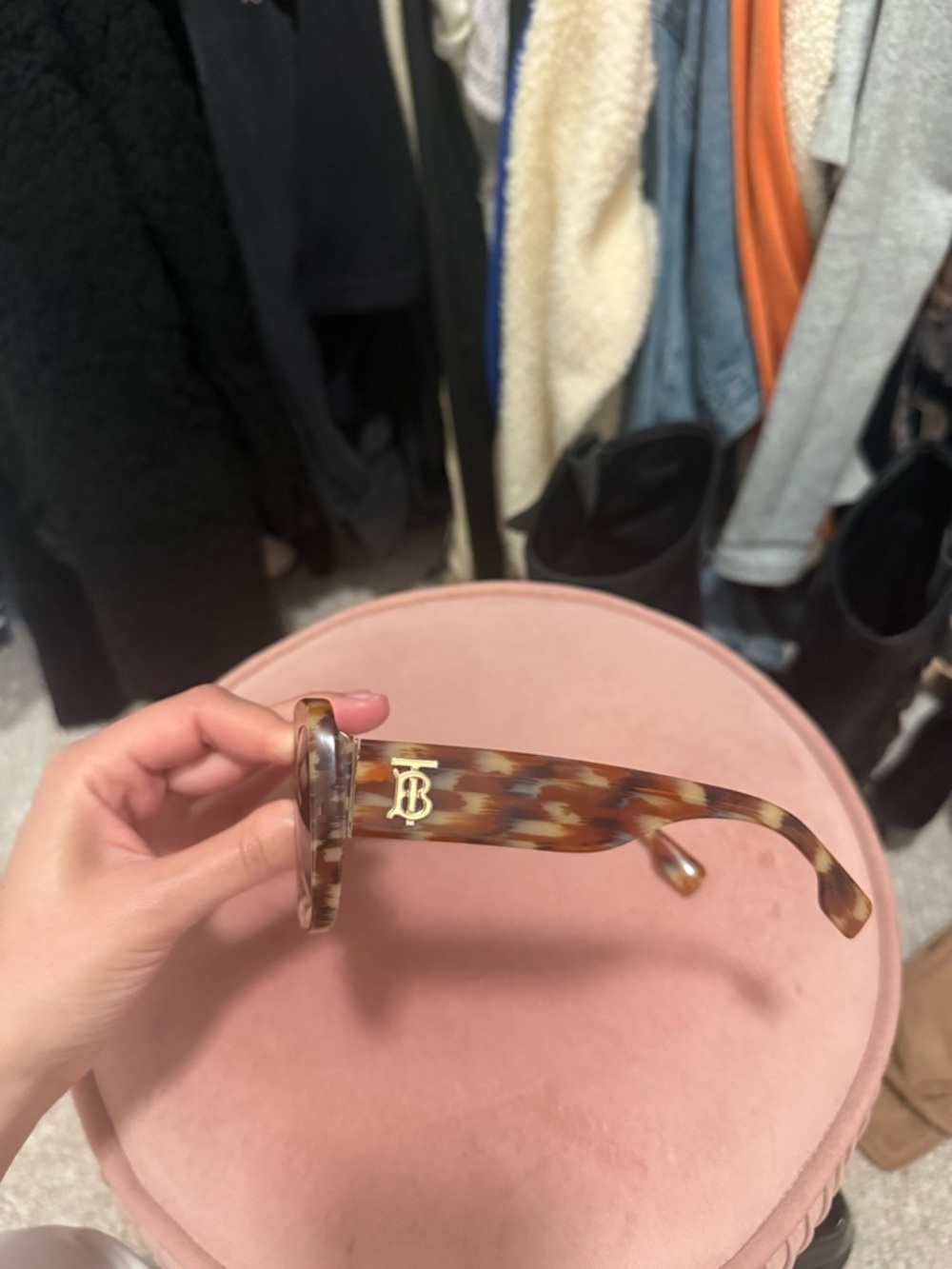 Burberry Tortoiseshell Sunglasses with Gold TB Logo - Picture 3 of 3